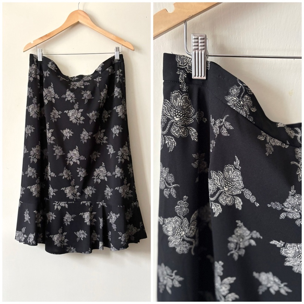 90s Vintage Whimsical Floral Fairy A-Line‎ Ruffle Black White Paisley Midi Skirt